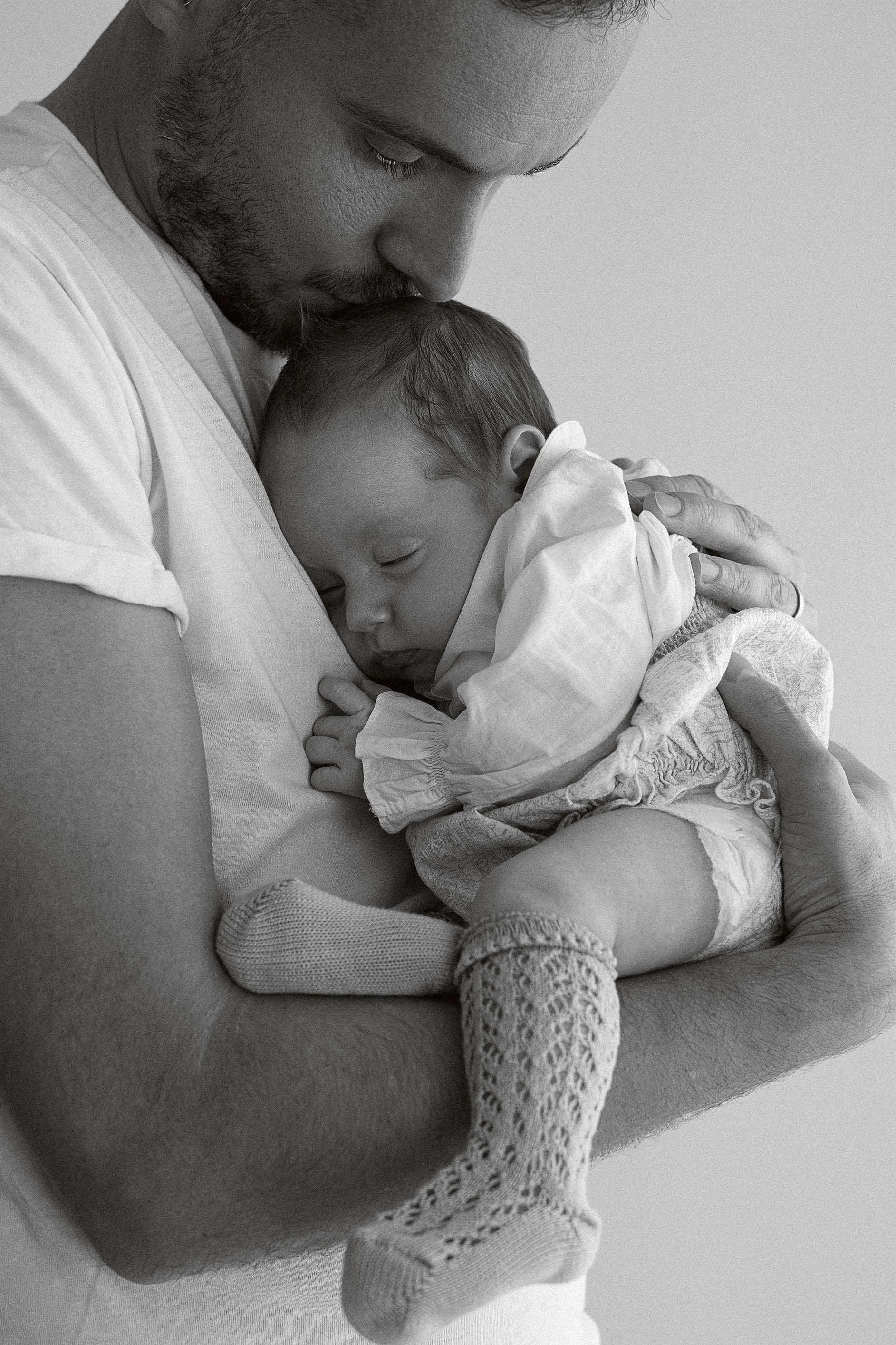 Baba ve bebek fotoğrafı